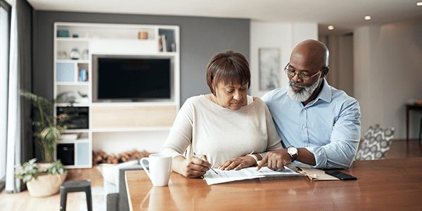 CarsonMX_Couple-Going-Over-Finances