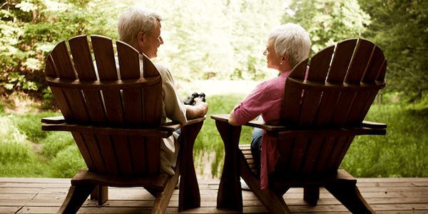CarsonMX_Couple-Sitting-on-Deck