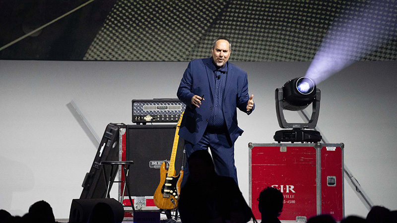 Burt White speaks at Excell 2023