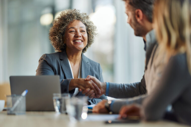 Top Women Financial Advisors Reveal 5 Career-Changing Lessons 